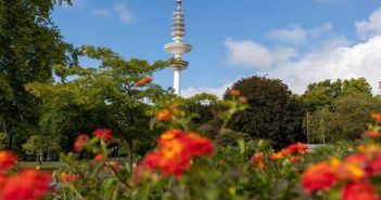 Neue Staffel des "Fernsehgarten" startet im ZDF (Foto: AdobeStock - Thorsten 530821373)